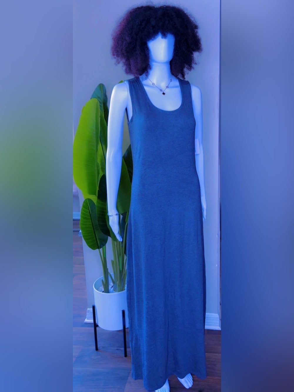 Amazon Essentials Sleeveless Maxi dress Grey